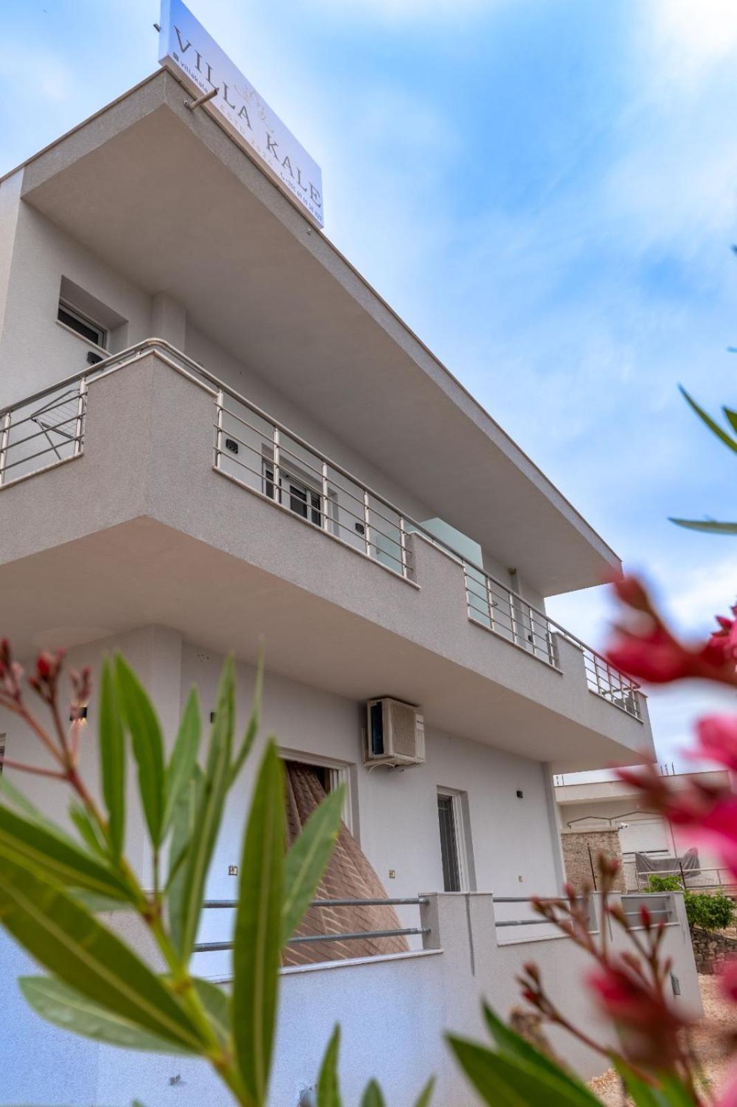 Villa Kale Sarandë Exteriér fotografie